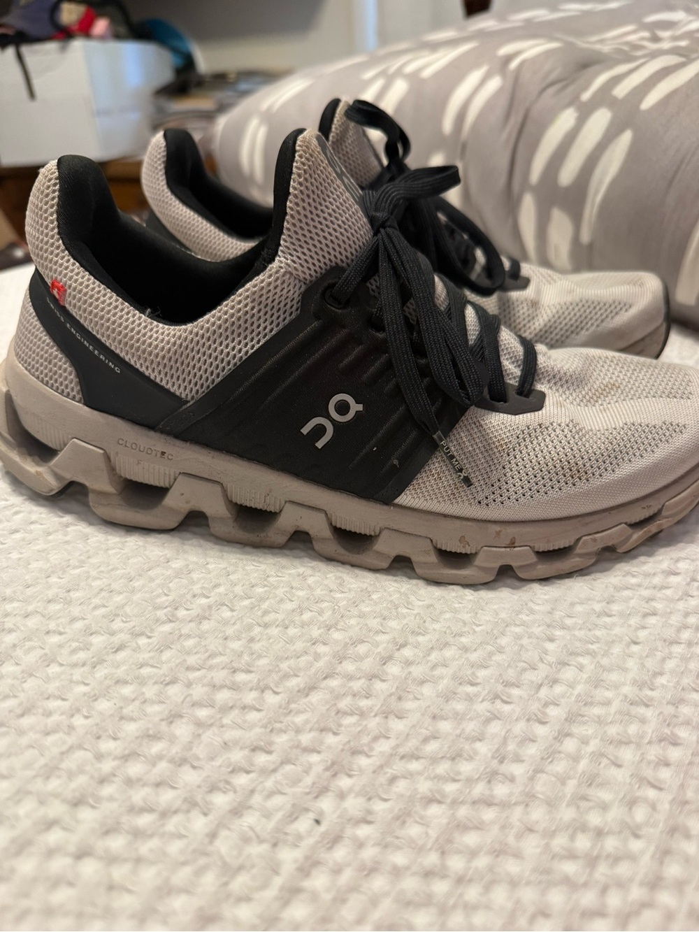 On Running Women's Cloudswift Sneakers in Light Gray and Black